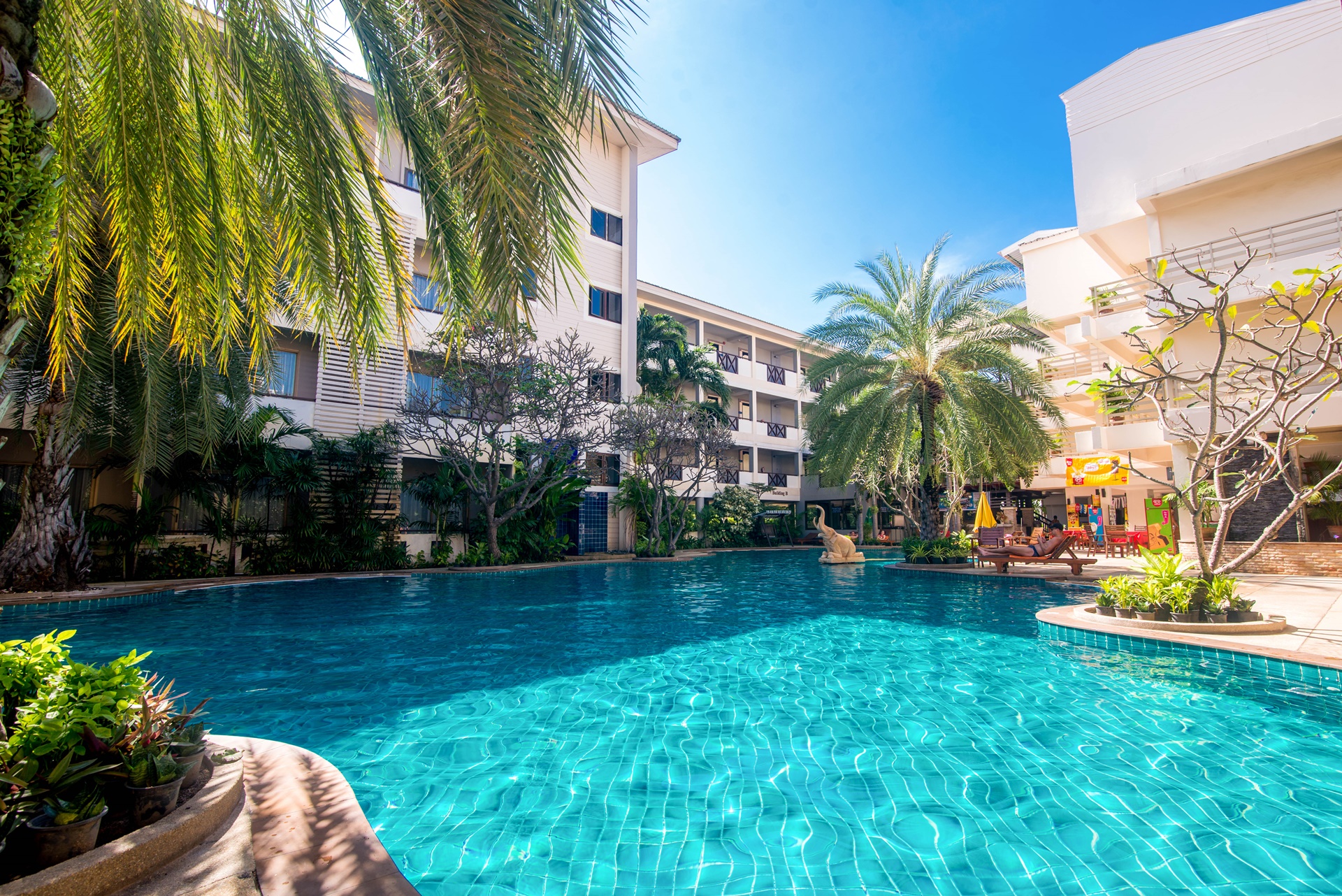 Sea Breeze Jomtien Resort